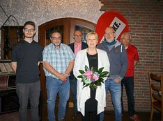 Flagge zeigen: DIE LINKE. NRW beteiligt sich an den Anti-AfD-Protesten im  ganzen Land: DIE LINKE. Nordrhein-Westfalen